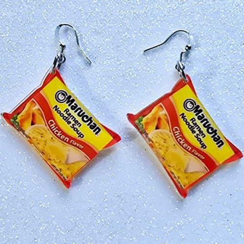Aretes Maruchan