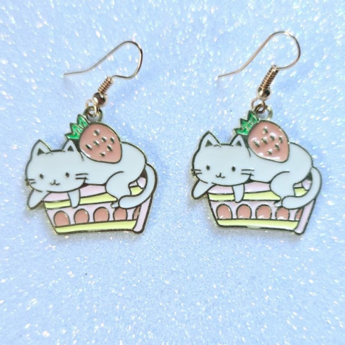 Aretes CakeCat