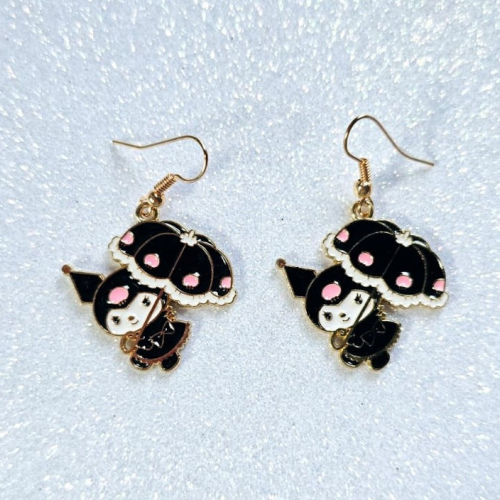 Aretes Kuromi